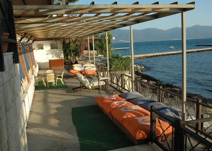 Arora Kusadasi