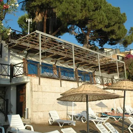 Arora 4* Kusadasi