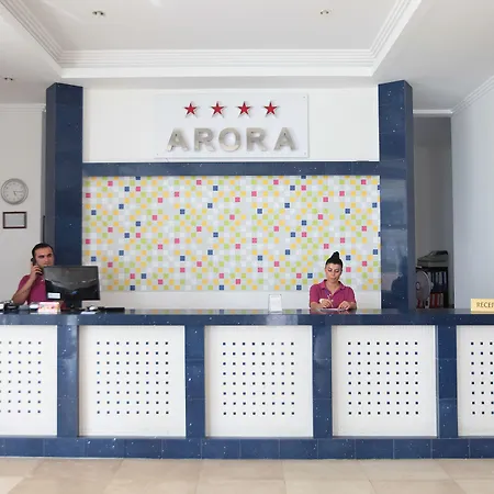 מלון Arora 4*