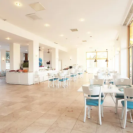 Arora 4* Kusadasi