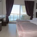 阿罗拉酒店