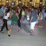 阿罗拉酒店 酒店