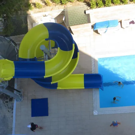 Hotel Arora