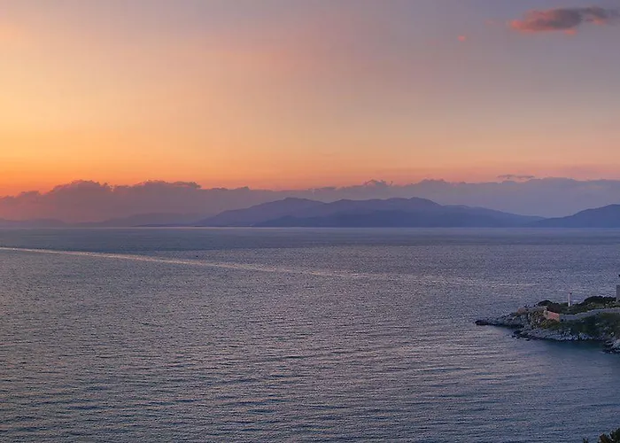 Ξενοδοχείο Arora